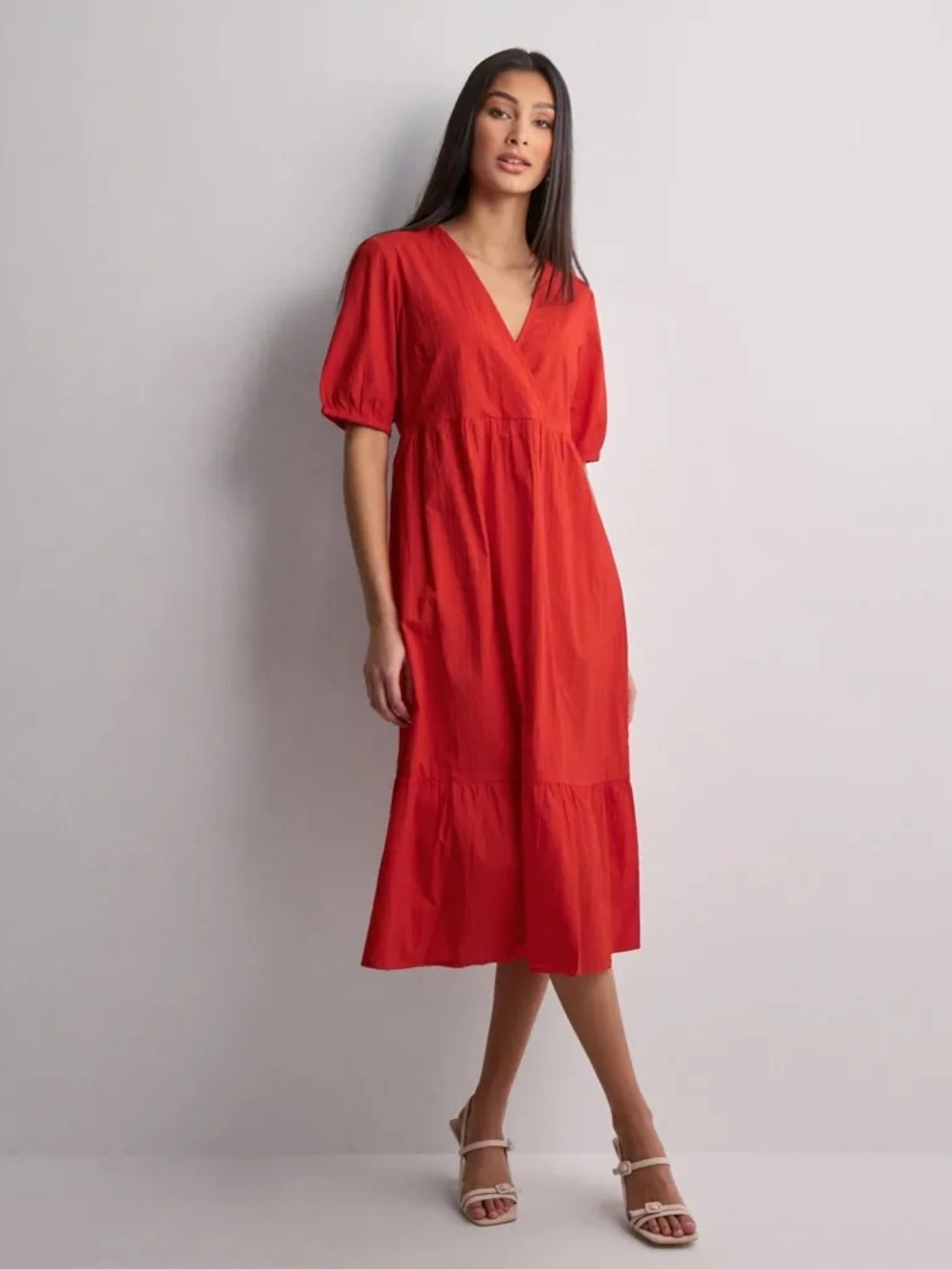 Pieces 100% cotton Midi Dress- Size Medium PTP 21 inch